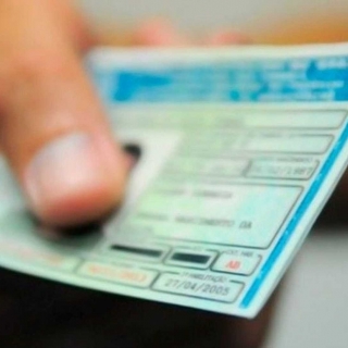 CNH Estourada Vinhedo Advogado de transito Indaiatuba Cassação de CNH Paulínia